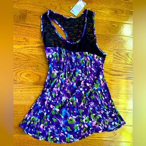 NWT Julie’s Closet Floral Sleeveless Top with Black Lace Detail Size L